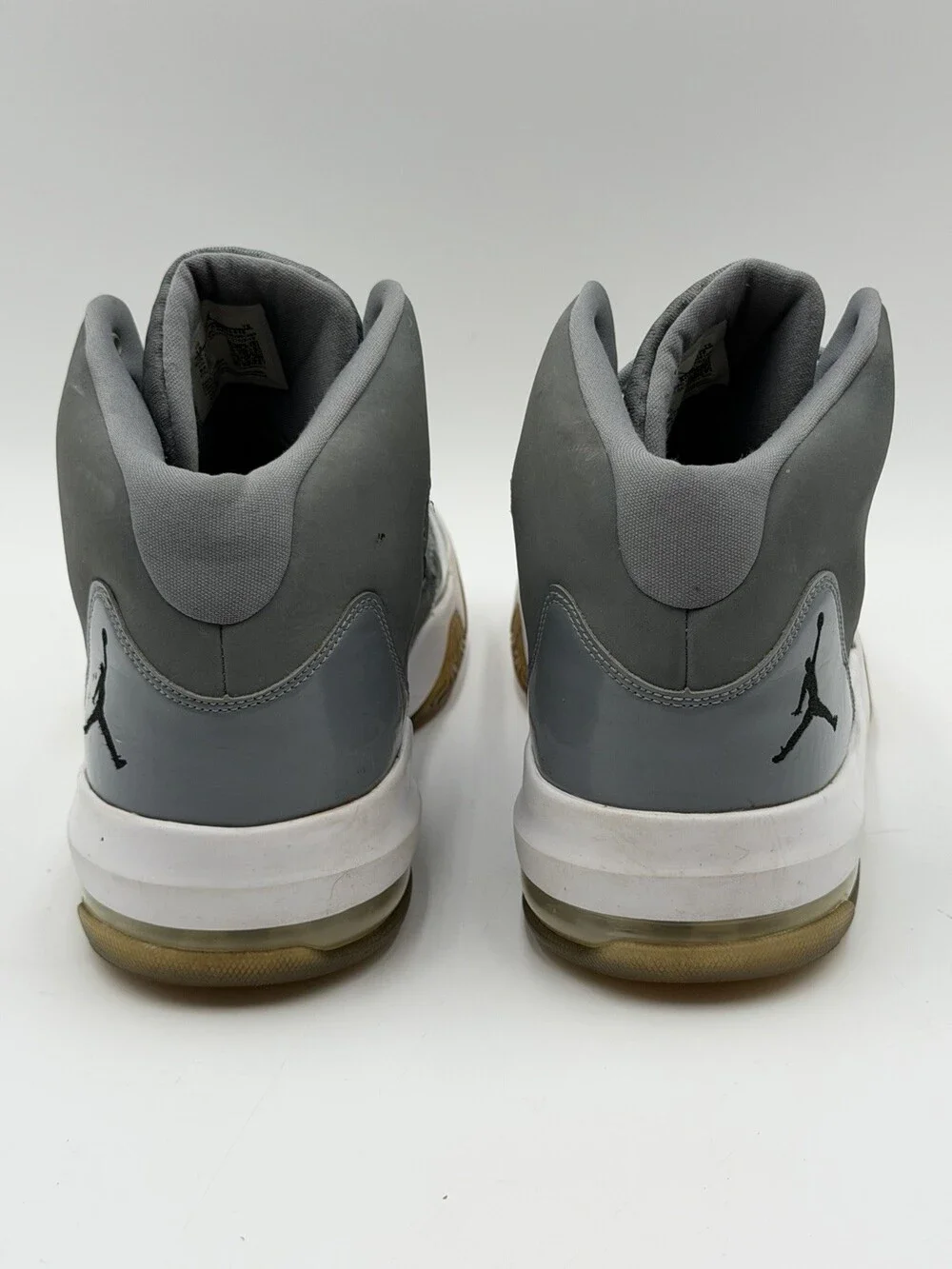 Nike Air Jordan Max Aura Men’s Sz 13 Cool Grey Basketball Shoes - AQ9084-010